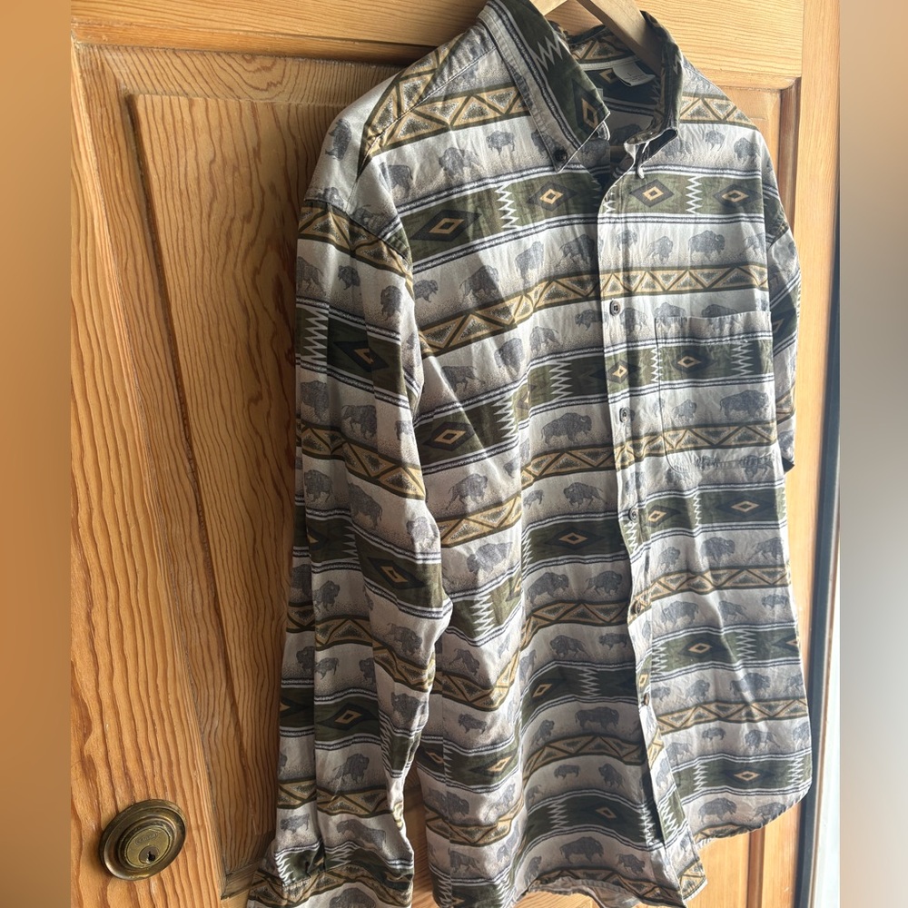 Roundtree & Yorke Buffalo Print Shirt in Green and Tan - Picture 5 of 8